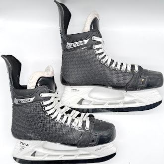 Patins de hockey CCM Ribcor 100K Pro d'occasion, taille 10R